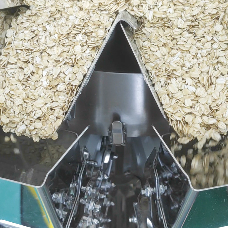 10/14 Hopper Pesatrici multi-testa Macchine di imballaggio pellet Sacchetti di plastica Pesatrici verticali multi-testa Macchine di imballaggio