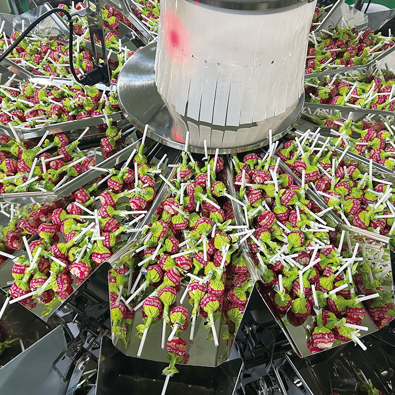 Macchina automatica multifunzione per riempire la bottiglia del barattolo con popcorn di cotone, gelatina e arachidi