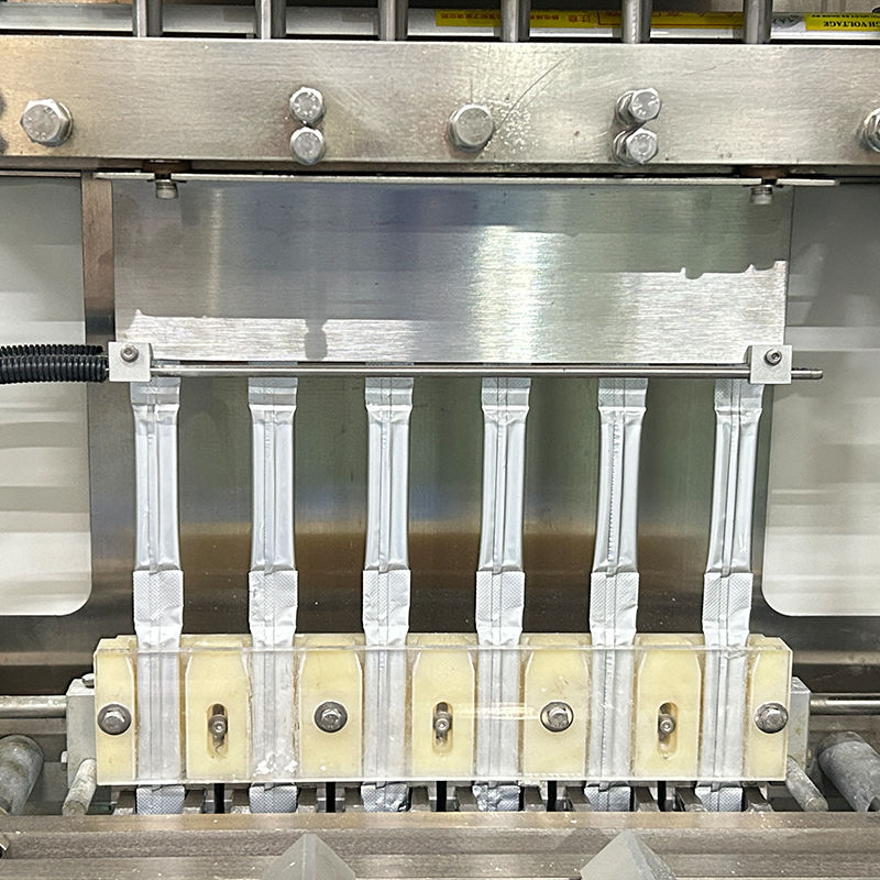 Macchina confezionatrice riempitrice automatica Vffs a 6 e 8 linee per bustine di polvere per bevande, confezionatrice stick pack multi-corsia per polvere di colostro